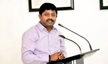 प्रभारी मंत्री ने संक्रमितों से फोन पर की वार्ता