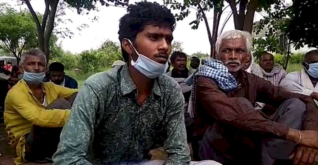 दो दोस्तों ने शराब पीकर सल्फास खायी, दोनों की मौत