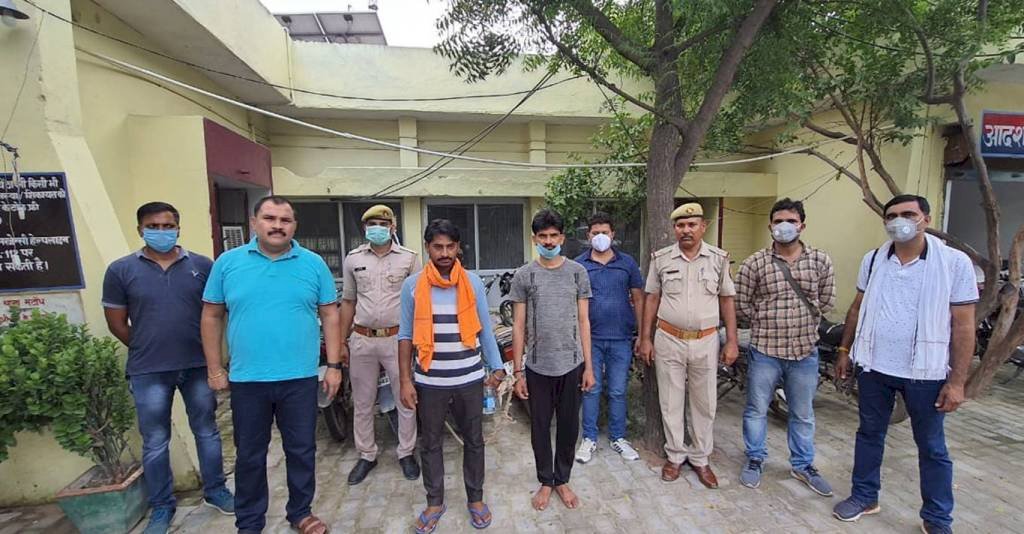 चोरी की आठ मोटरसाइकिलों सहित अंर्तराज्यीय दो वाहन चोर गिरफ्तार