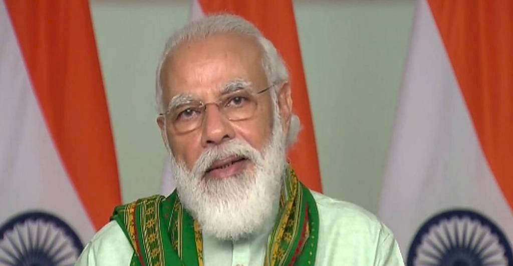 प्रधानमंत्री मोदी ने दी बुंदेलखंड को कृषि विश्वविद्यालय की सौगात, छात्रों के अनुभव को टटोला