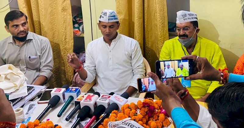 आप नेता ने सीएमओ के चालक द्वारा आत्महत्या के मामले में सरकार को घेरा