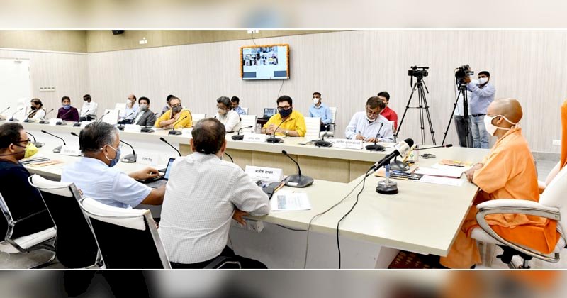 फिल्म सिटी को लेकर सीएम योगी के साथ बैठक में फिल्मी सितारों ने कही ये बातें...