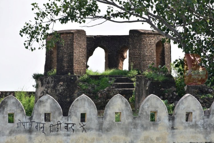 bhuragarh fort banda | भूरागढ़ किला बाँदा | बाँदा केन नदी के किनारे भूरागढ़ किला
