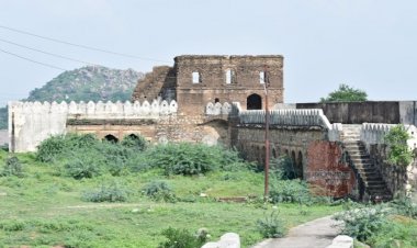 Bhuragarh Fort Banda : बाँदा के ऐतिहासिक भूरागढ़ किला का पूरा इतिहास, जानिये यहाँ