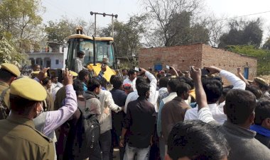 उन्नाव मे दो किशोरियां की मौत, सियासत गरमाई