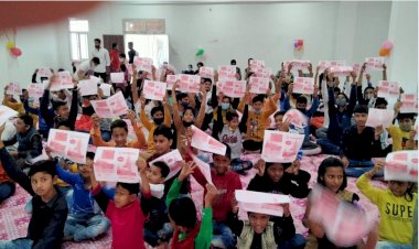 बाल स्वयंसेवकों ने अपने जेब खर्च को मंदिर निधि में किया समर्पित