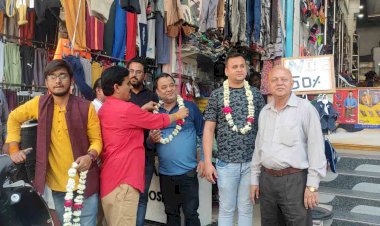 भारत बंद का आह्वान झाँसी में रहा पूरी तरह विफल