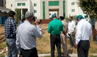 कमिश्नर व आईजी चित्रकूट, मंडल पहुंचे ऑक्सीजन प्लांट,कहा 300 सिलेंडर मंगायें