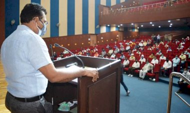 अवैध मदिरा की बिक्री करने पर अनुज्ञापियों व विक्रेताओं को कडी कार्यवाही की चेतावनी