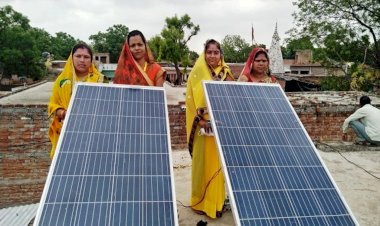 महिलाओं की पहल : सौर ऊर्जा से जगमगाने लगे राष्ट्रपति के परौंख गांव में शौचालय