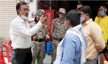 झाँसी : व्यापारी नेता व रिटायर्ड फौजी के बीच मारपीट का वीडियो वायरल