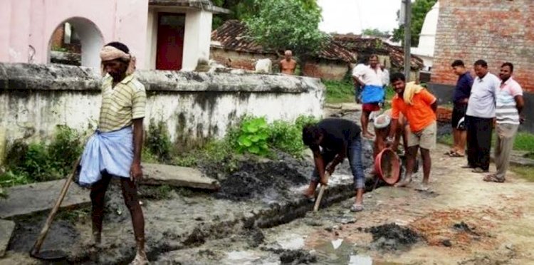 डीपीआरओ में 19 सफाई कर्मियों के खिलाफ कार्रवाई की, पांच निलंबित