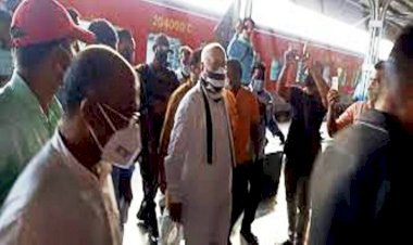 संघ प्रमुख मोहन भागवत पहुंचे चित्रकूट, चिंतन शिविर में होंगे शामिल