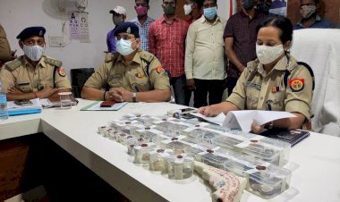 सर्राफ राजू सोनी के घर में चोरी करने वाले चार अभियुक्त गिरफ्तार,चोरी किये गये आभूषण बरामद