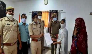 क्राइम ब्रांच ने ऑनलाइन फ्रॉड कर खाते से निकाली गई 4,60000 की रकम महिला को वापस कराया