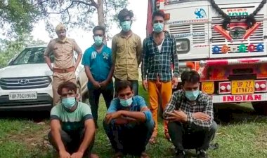 बाँदा : चोरी के दो ट्रक व एक क्रेटा कार सहित 6 अंतरराज्यीय लुटेरे गिरफ्तार