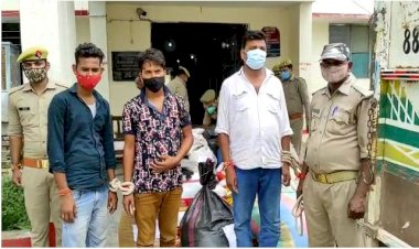 शुभम गुटखा फैक्ट्री में छापा,10 लाख की रैपर, तम्बाकू, सुपाड़ी, बरामद