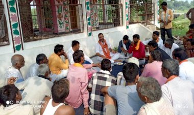 सदर विधायक प्रकाश द्विवेदी ने जनचौपाल लगाकर सुनी जनसमस्याएं