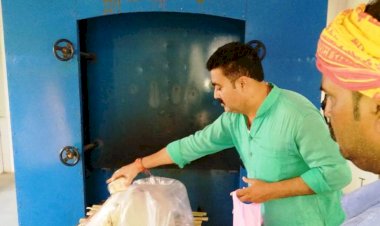 मानवता की मिशाल : भोलू ने दस वर्षों में डेढ़ हजार गुमनाम मृतकों को दी मुखाग्नि