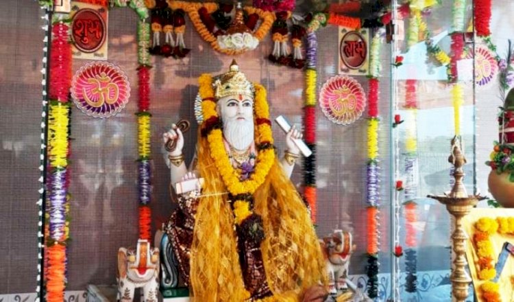 हिन्दू धर्म का नाम न लेने वाले आज विश्वकर्मा मंदिर बनवाने की कर रहे छद्म घोषणा : भाजपा