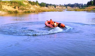घटना के 38 दिन बाद एसडीआरएफ की टीम गुमशुदा बालक को ढूंढने में जुटी