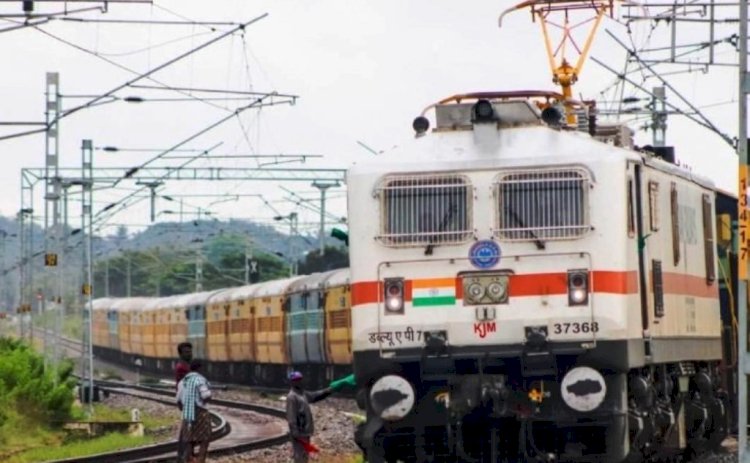प्रयागराज से पनवेल मुंबई के लिए सीधी ट्रेन सेवा 28 से, यह स्पेशल ट्रेन बाँदा से भी होकर गुजरेगी