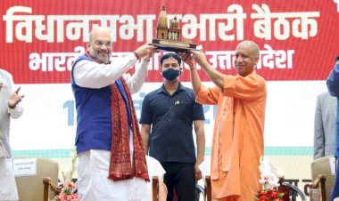 अमित शाह ने मिशन 2022 फतह के लिए काशी से दिया 'विजय' का मंत्र