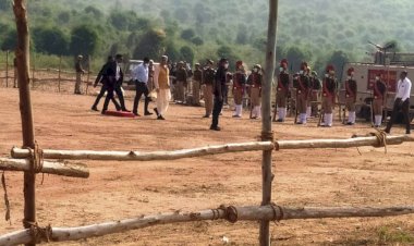 प्रियंका गांधी के आने के एक दिन पहले ही छत्तीसगढ़ के मुख्यमंत्री ने डाला डेरा, कालिंजर दुर्ग में पूजा की