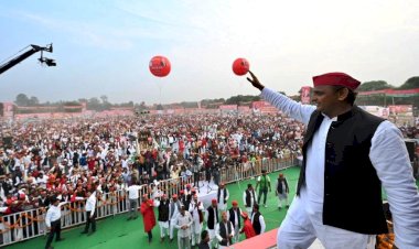 सपा की सरकार बनने पर समाजवादी पेंशन फिर करेंगे शुरूः अखिलेश यादव