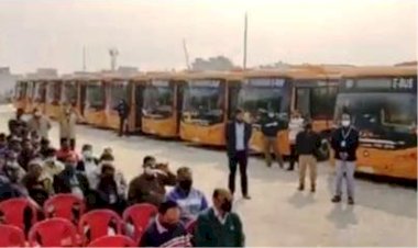 कानपुर की सड़कों पर 20 और दौड़ पड़ी ई बसें, शहरवासियों के चेहरों पर आई मुस्कान