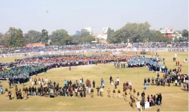 लखनऊ में आजादी के 75 वें वर्ष में 75 हजार बच्चों ने गाया वंदेमातरम्