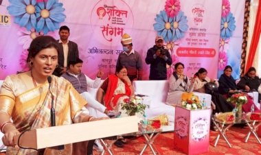 पिता का सम्मान न करने वाले अखिलेश किसी और का क्या सम्मान करेंगे - स्वाति सिंह