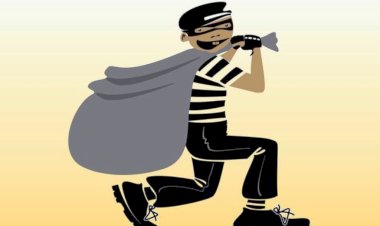 बांदा : ईमानदार चोर - माफी मांग कर लौटा दिया चोरी किया सामान