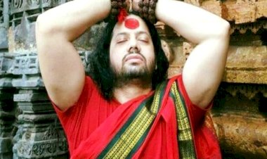 राष्ट्रपिता महात्मा गांधी को गाली देने वाला कथित संत कालीचरण महाराज खजुराहो में गिरफ्तार