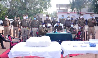 झांसी : पुलिस ने 24 घंटे में 327 अपराधी पकड़े