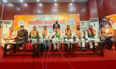 सपा की पूर्व विधायक रश्मि आर्या समेत कई नेता भाजपा में शामिल