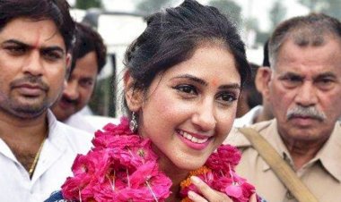 अदिति सिंह का प्रियंका वाड्रा पर आरोप, परिवार को मेंटली किया जा रहा है परेशान