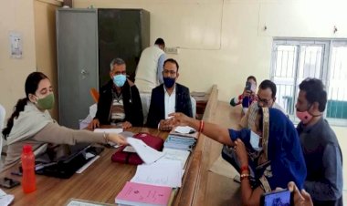 चित्रकूट में बसपा के पुष्पेंद्र और मानिकपुर से बलवीर ने किया नामांकन