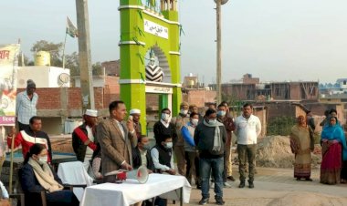 साथ दें साथ दें, सत्ताईस को साथ दें दो सात को, दो साथ