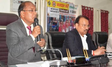 बाँदा में मतदान दिवस पर 500 मॉडल बूथ बनाए जाएंगे और इनकी साज सज्जा की जाएगी