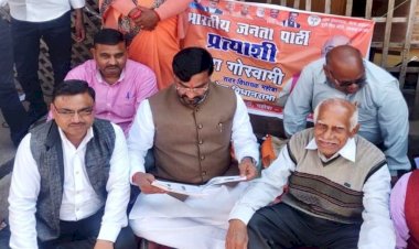 महोबा जिले ने मनाया लोकतंत्र का महापर्व, किया 64.89 प्रतिशत मतदान