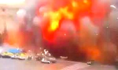 यूक्रेन के खारकीव में रूस ने बरसाए बम, दो बच्चों सहित आठ की मौत