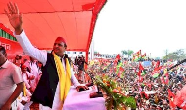 पूर्वांचल एक्सप्रेसवे के किनारे बुनकरों के लिए बनायेंगे बाजार : अखिलेश यादव