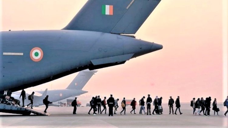 वायु सेना के तीन और विमान 629 भारतीयों को लेकर हिंडन एयरबेस पर उतरे