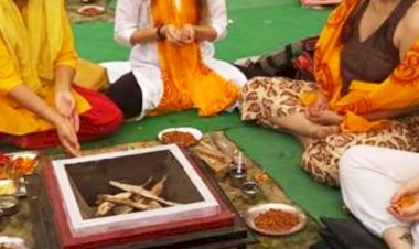 51 कुंडीय महायज्ञ के दौरान अचानक ही आमिर नाम का युवक पहुंचा और लगाए जय श्रीराम के नारे