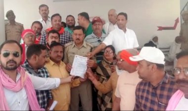 अतुल गुप्ता हत्याकांड को लेकर लोगों में उबाल, हत्यारों की गिरफ्तारी को लेकर किया प्रदर्शन