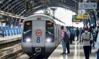 मेट्रो में सफर के दौरान भीड़ में युवती के प्राइवेट पार्ट में हाथ लगाने लगा मनचला, फिर..