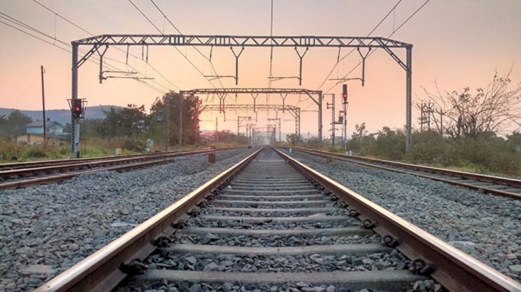 महोबा से कानपुर का ट्रेन से सीधा जुडाव होने से बुंदेलखंड विकास को लगेंगे पंख