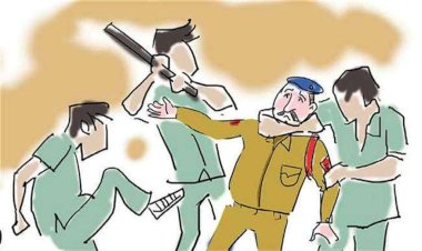 बाँदा : पुलिसकर्मियों पर हमले के आरोपी अधिवक्ता व उसके परिजनों को जमानत मिली