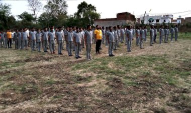 21 जिलों के ढाई सौ बजरंगियों को शौर्य प्रशिक्षण में दी जा रही है शस्त्र चलाने की ट्रेनिंग